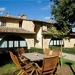 Apartmanhotel Borgo Al Cerro 4*