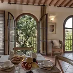 Borgo Al Cerro Casole dʼElsa