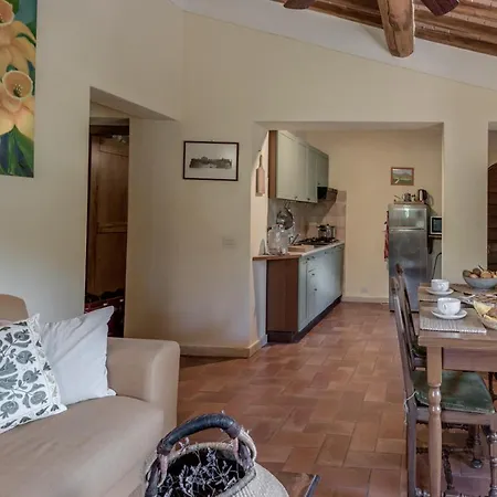 Borgo Al Cerro Aparthotel 3*