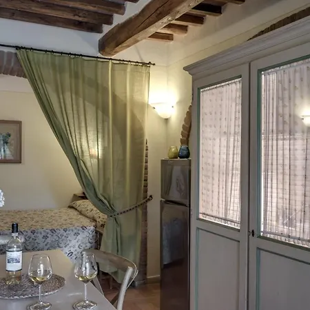 Aparthotel Borgo Al Cerro 3*