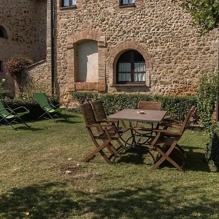 Borgo Al Cerro Aparthotel Casole d'Elsa