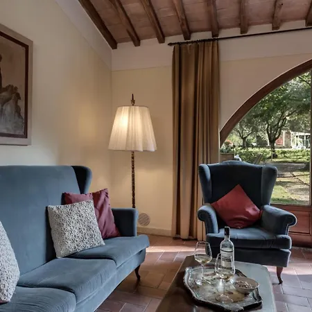 Borgo Al Cerro Aparthotel 3*