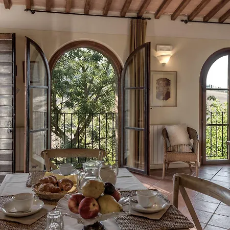 Borgo Al Cerro Casole dʼElsa